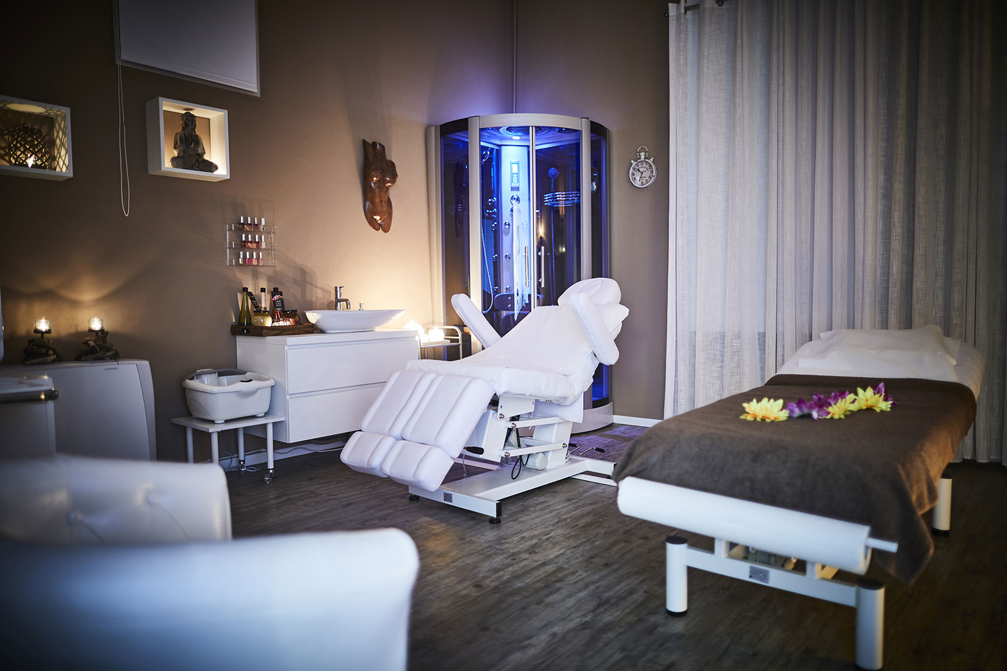 Benessere & Estetica — Palestra Magic Power Rho
